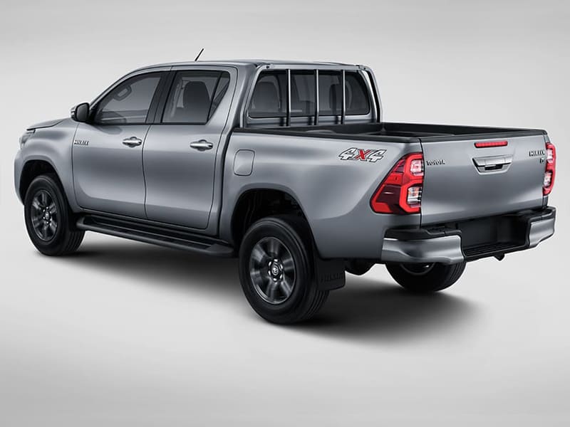 New Hilux D Cab