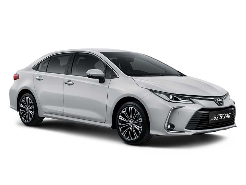 Corolla Altis Gasoline White Front View