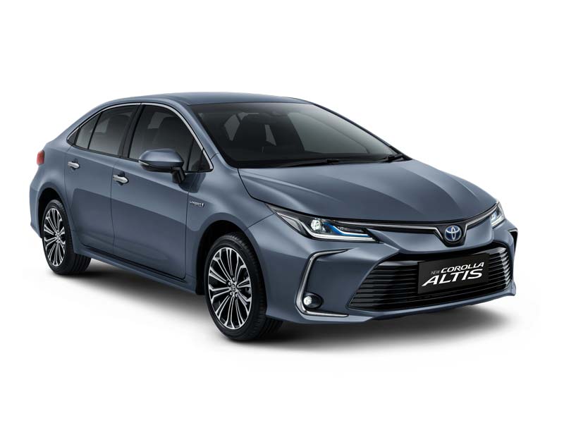Corolla Altis Hybrid Front View