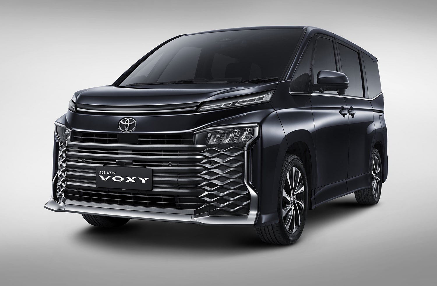 Berubah Total, MPV Premium All New Voxy Hadir dengan Platform dan Mesin TNGA serta Toyota Safety Sense 3.0