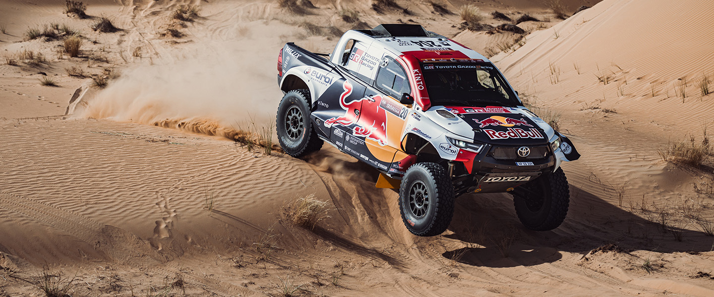 Persiapan Rally Dakar, Debutan TOYOTA GAZOO Racing Tampil Maksimal di Dubai International Baja 2023