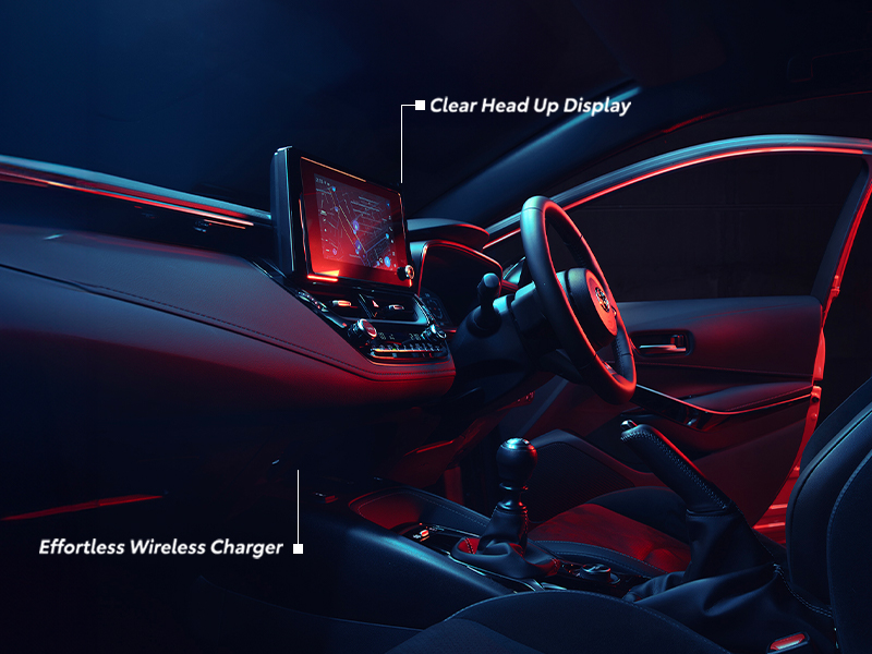 A Stunning Cockpit of Thrills with Clear Head Up Display & Effortless Wireless Charger