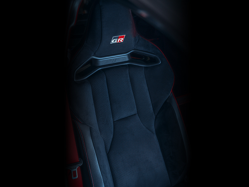 Sport Seat with GR Logo