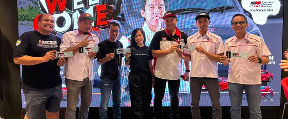 Sebarkan Excitement & Joy of GR, GAZOO Racing Enthusiast Ajak 18 Komunitas Toyota Owner Club Silaturahmi di GR Garage