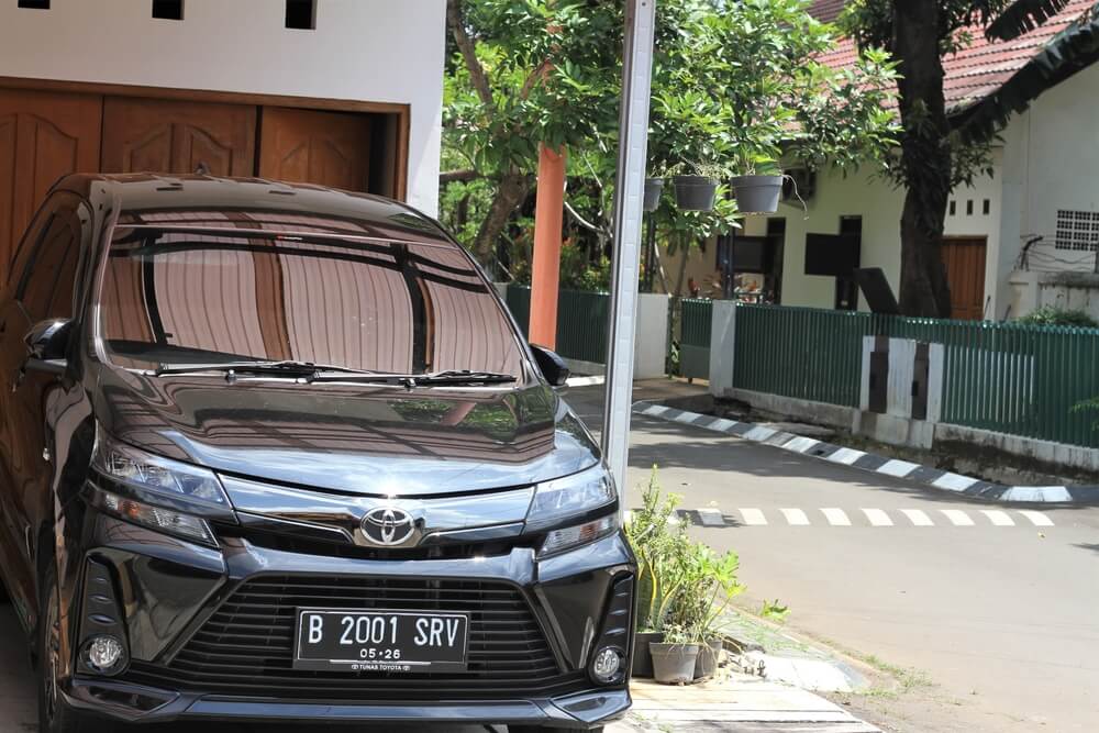 Bikin Garasi Lebih Fungsional dengan Ukuran Ideal untuk Kendaraan Harian