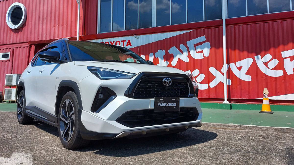 Dapat Insentif PPnBM 3 Persen, Ini Daftar Alasan Toyota Yaris Cross HEV Pantas Dinobatkan Sebagai Solusi Mobilitas Perkotaan yang Andal dan Terpercaya