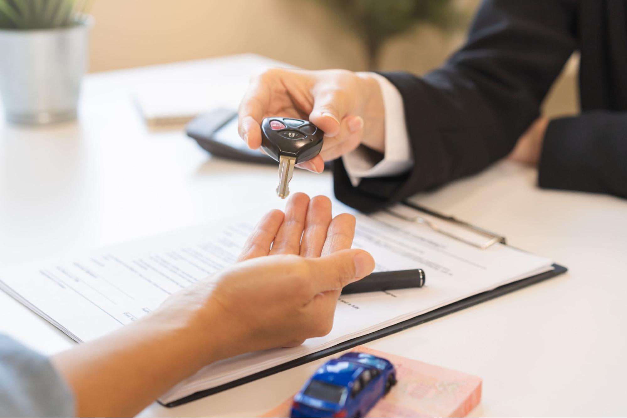 Tips Biar Nggak Salah Pilih Saat Beli Mobil Bekas