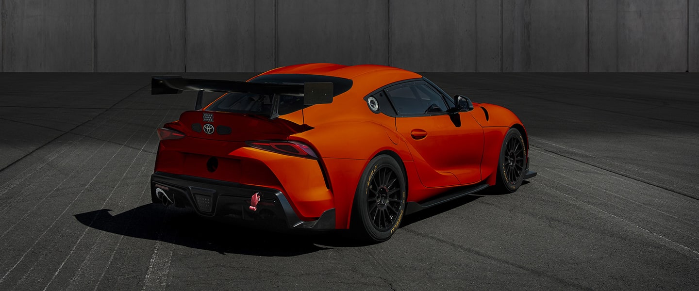 gr-supra-gt4-capai-produksi-100-unit-tgr-hadirkan-3-unit-toyota-gr-supra-gt4-100-edition